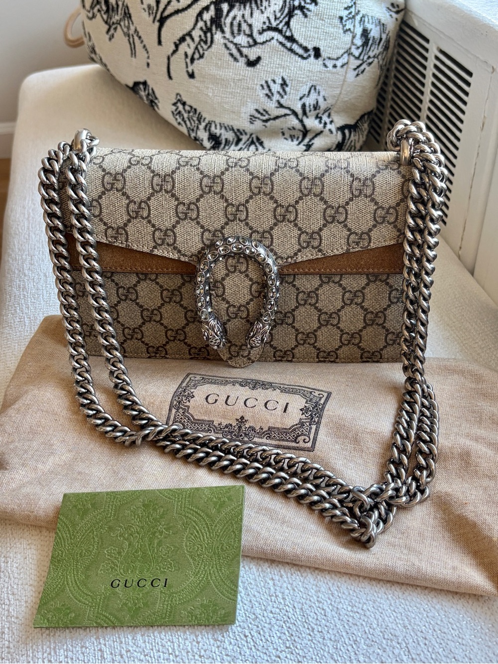Gucci Beige GG Supreme Dionysus Shoulder Bag with Silver Studded Chain